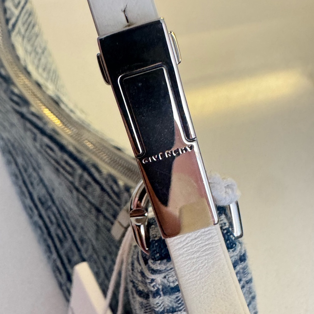 Givenchy Hand Bag - Picture 4 of 7